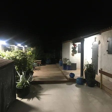 No000-07m - 4 Pieces - 6 Couchages En L'ile نوارموتيير أون ليل