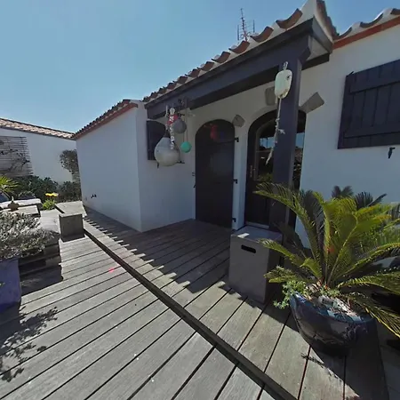 No000-07m - 4 Pieces - 6 Couchages En L'ile فيلة *