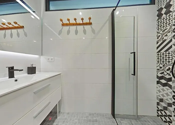 No000-07m - 4 Pieces - 6 Couchages En L'ile